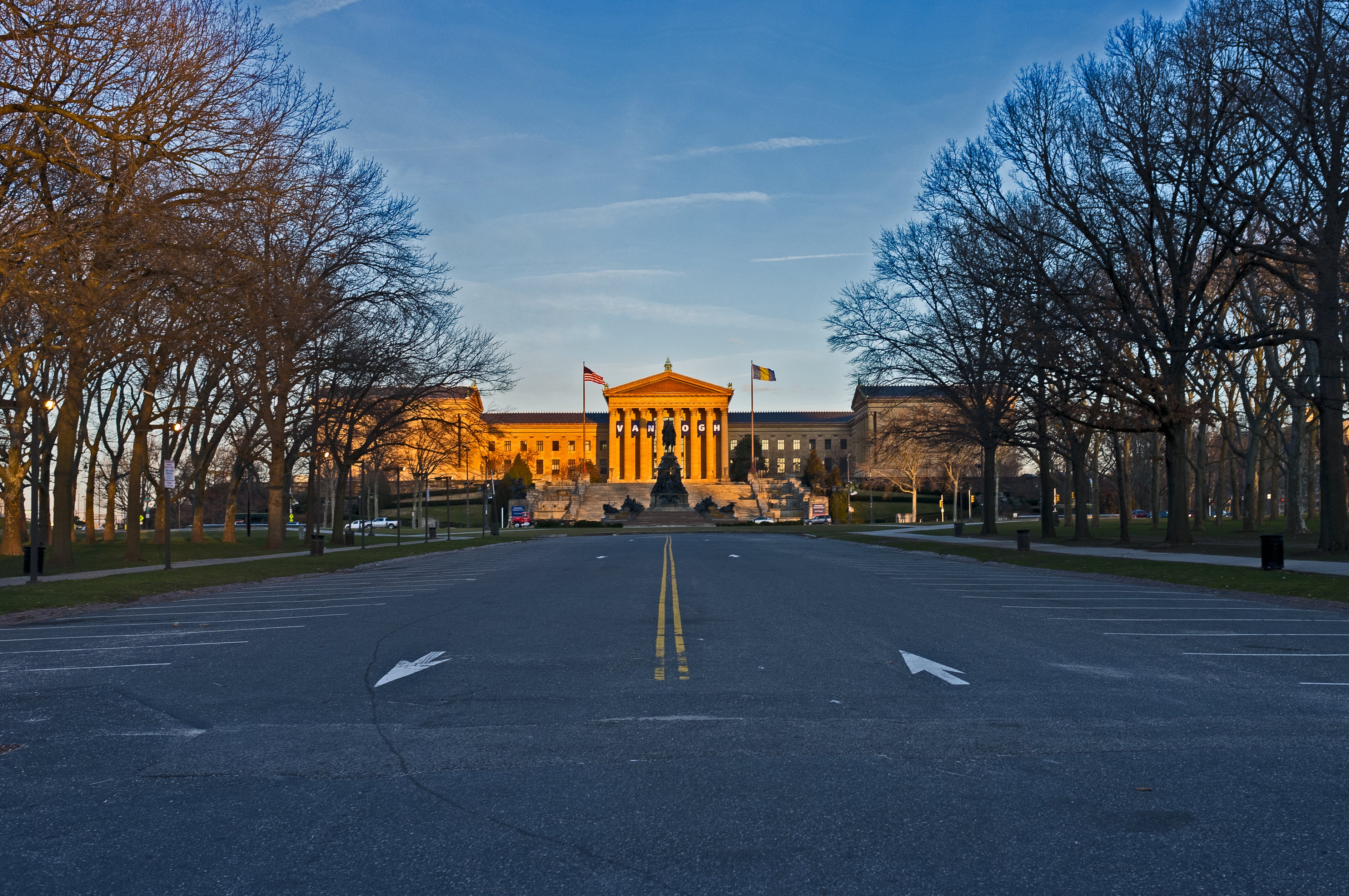 Philadelphia Art Museum at Dusk - Parkway Cityscape Photography