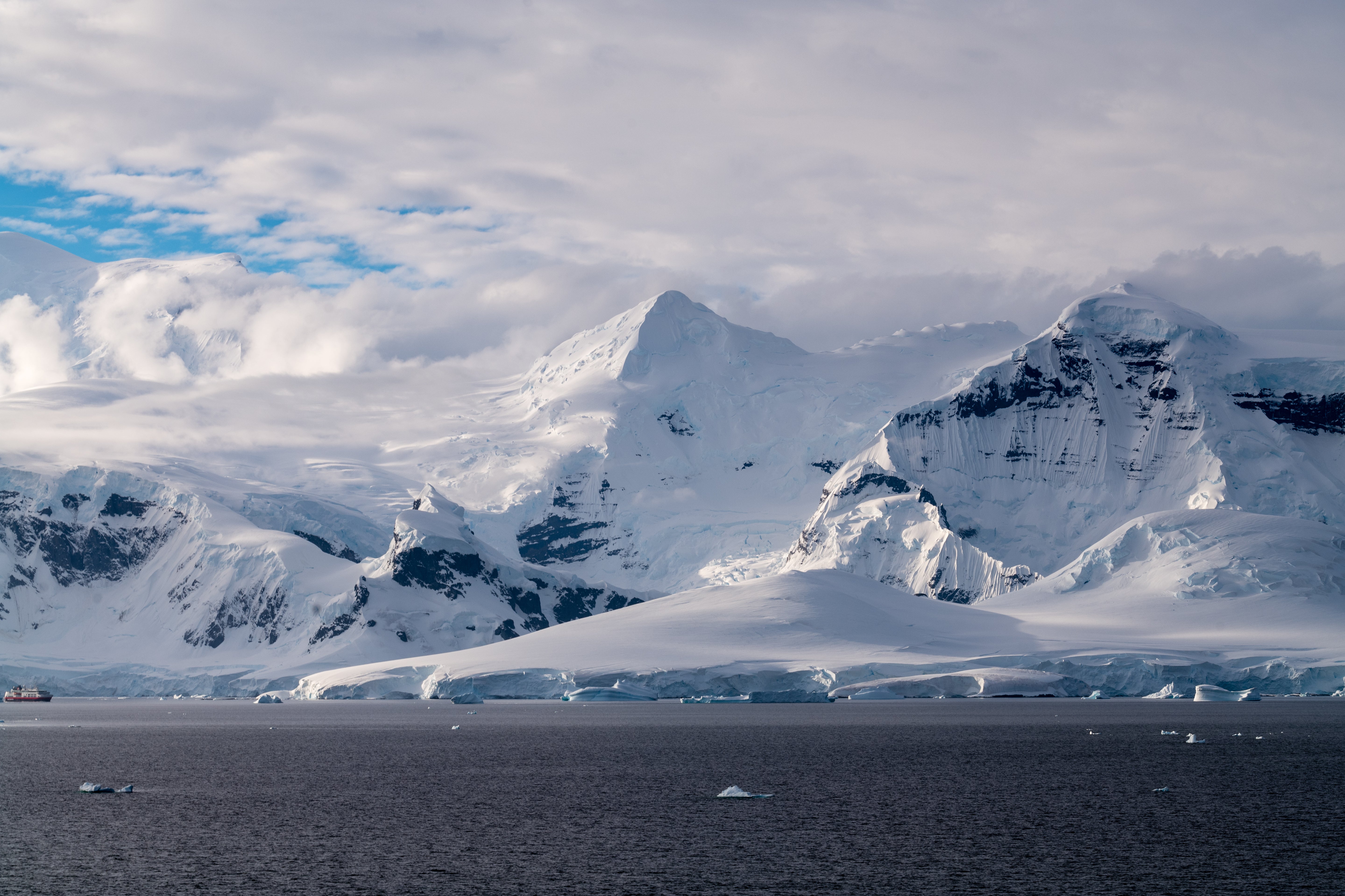 Antarctic Coast Snow Mountains - Polar Seascape Photography