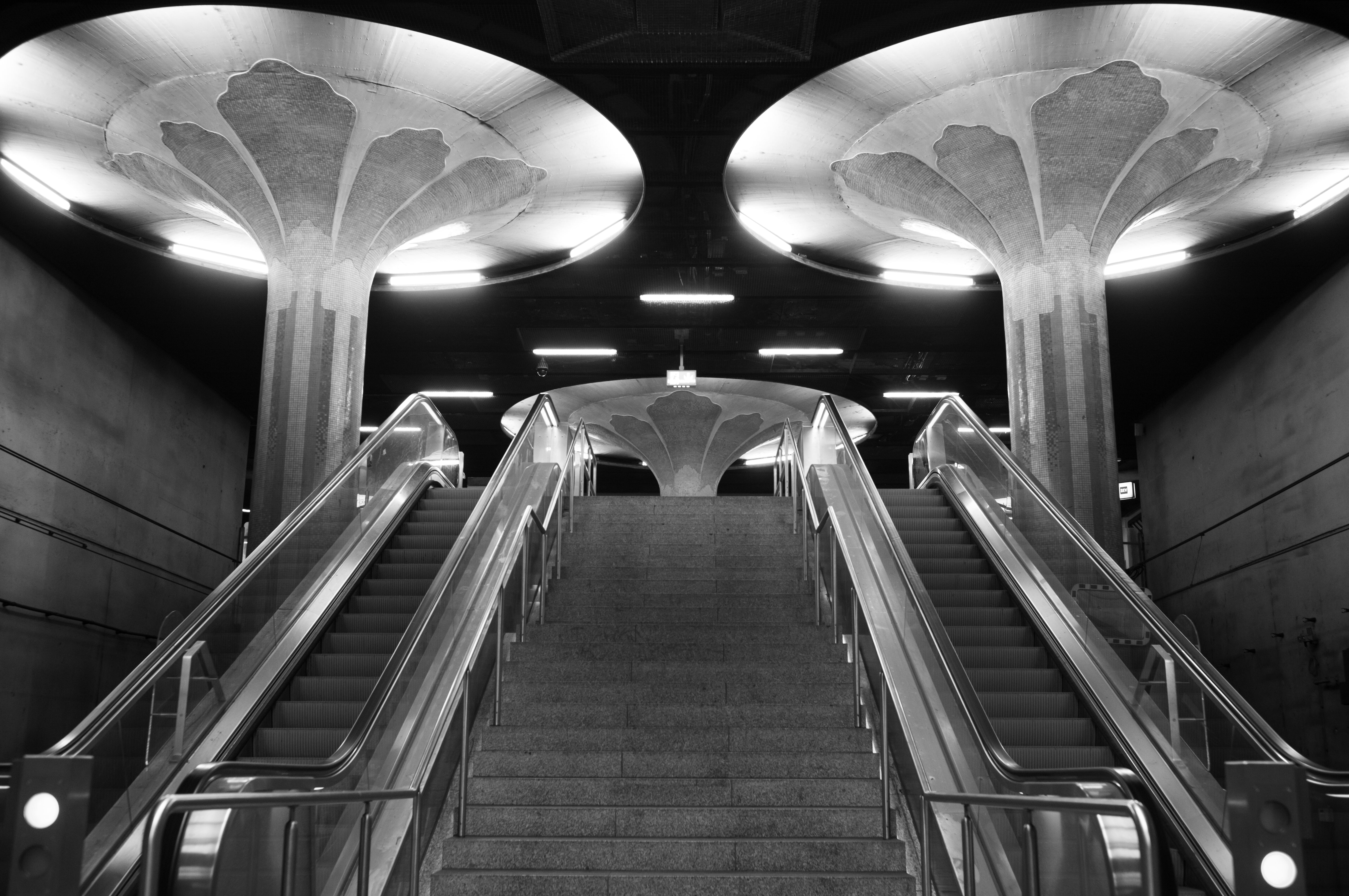 Mushroom-Column Subway Station - Black and White Architecture Photography